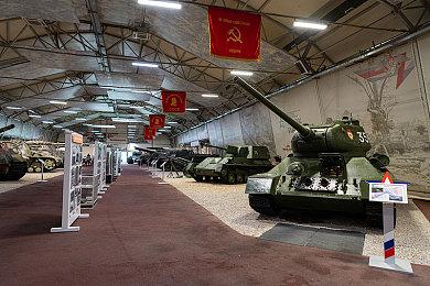 《最终幻想14》资料片失败 SE网游利润暴跌45%